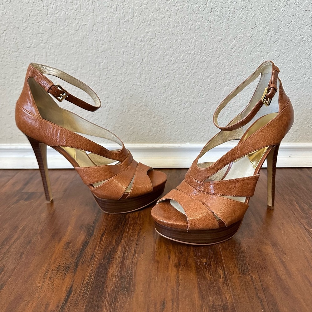NWOB MICHAEL MICHAEL KORS Strappy Ankle Strap Stiletto Pump Heels #ST14J